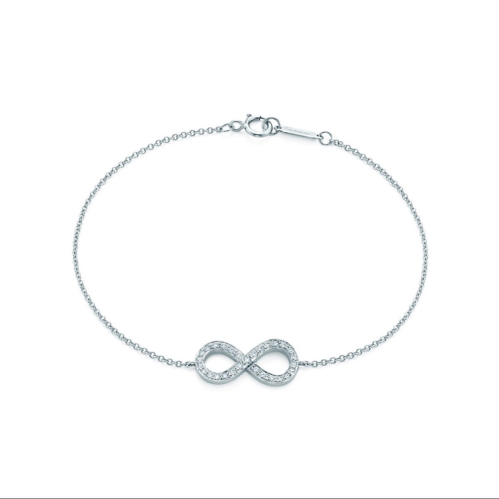 Tiffany & Co. diamond infinity bracelet set in platinum